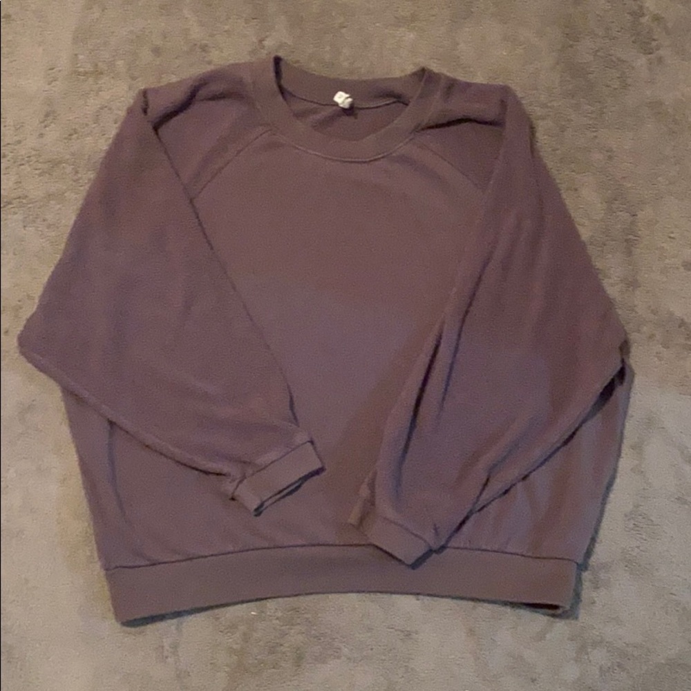 2for15🐝 Green boutique sweater